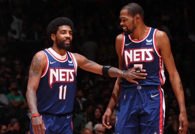 詹姆斯等 詹姆斯等