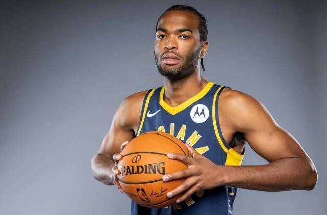 明对年轻球 明对年轻球