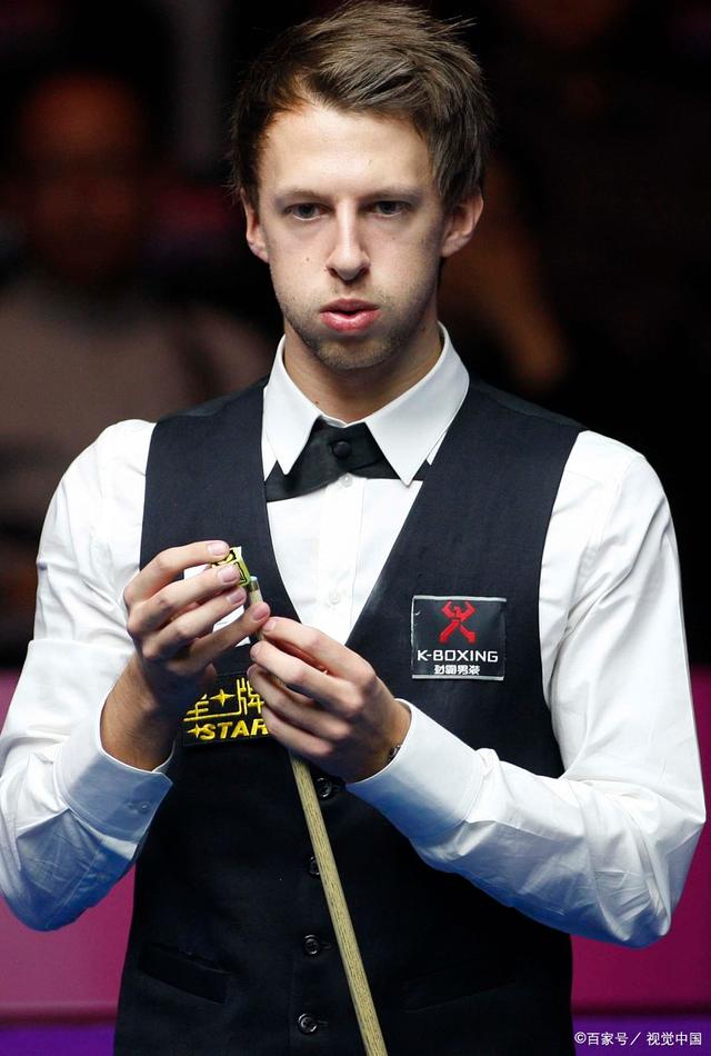 中坚如磐石 中坚如磐石