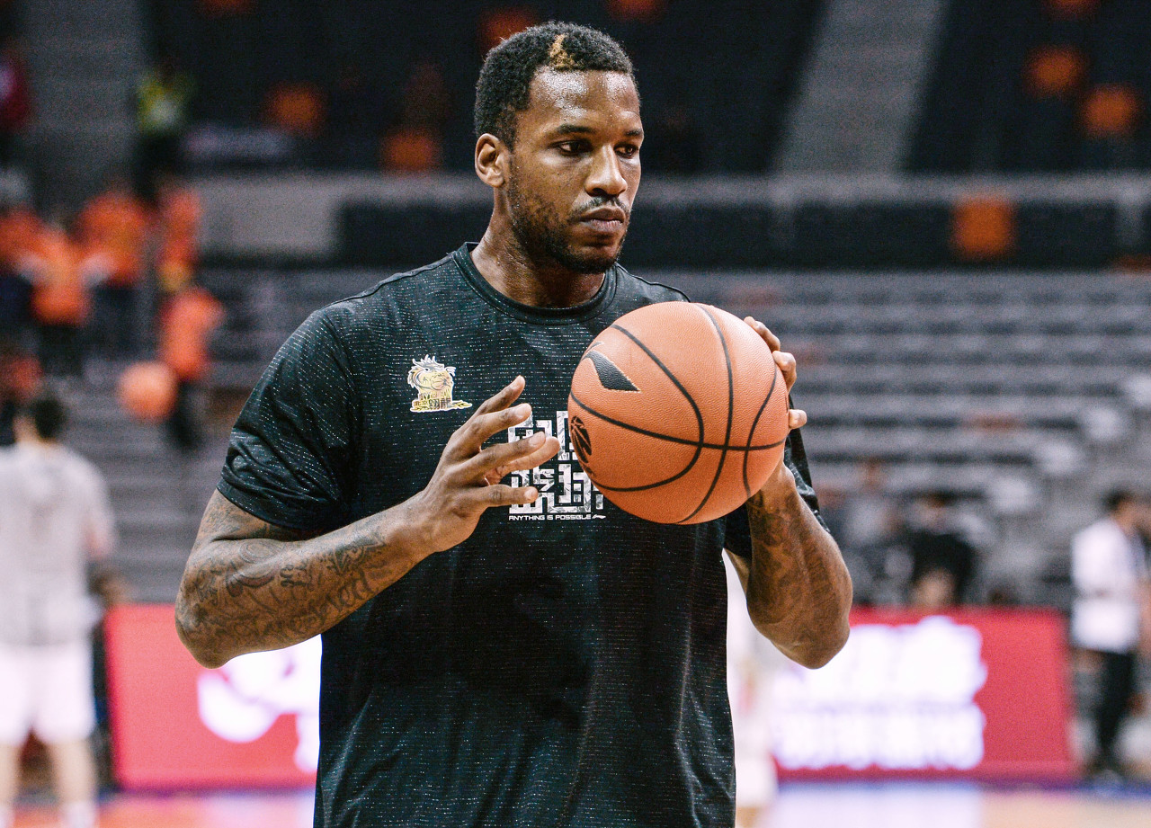 而朗格莱对 而朗格莱对